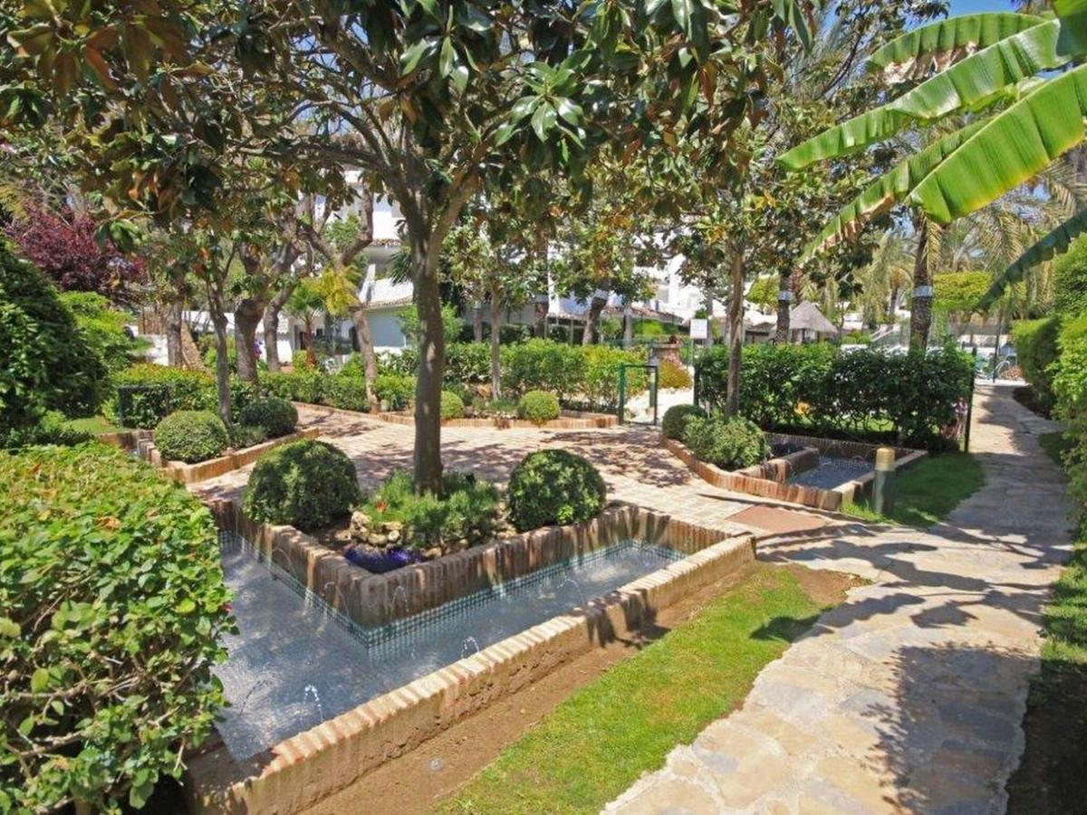 Belvilla By Oyo Golden House Appartamento Marbella